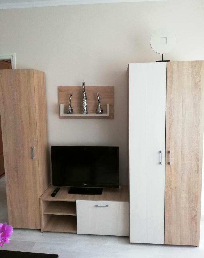 Strandfuerdo Apartman เอ็กเกอร์ ภายนอก รูปภาพ