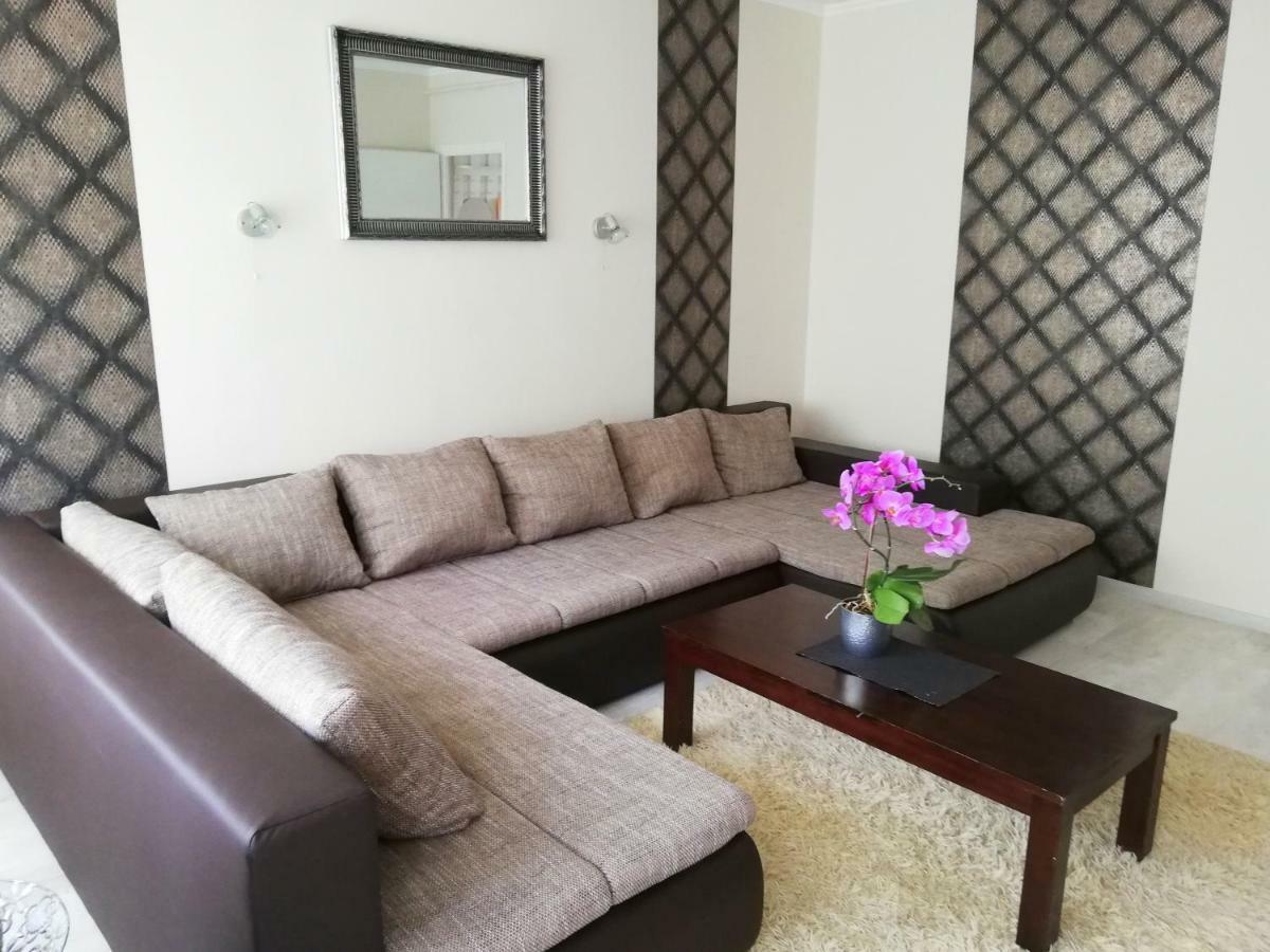 Strandfuerdo Apartman เอ็กเกอร์ ภายนอก รูปภาพ